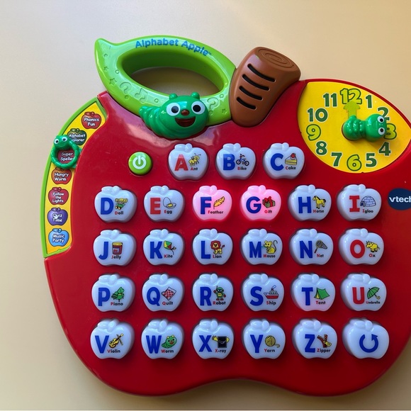 Vtech Alphabet Apple ABC Learning Red - Picture 10 of 10